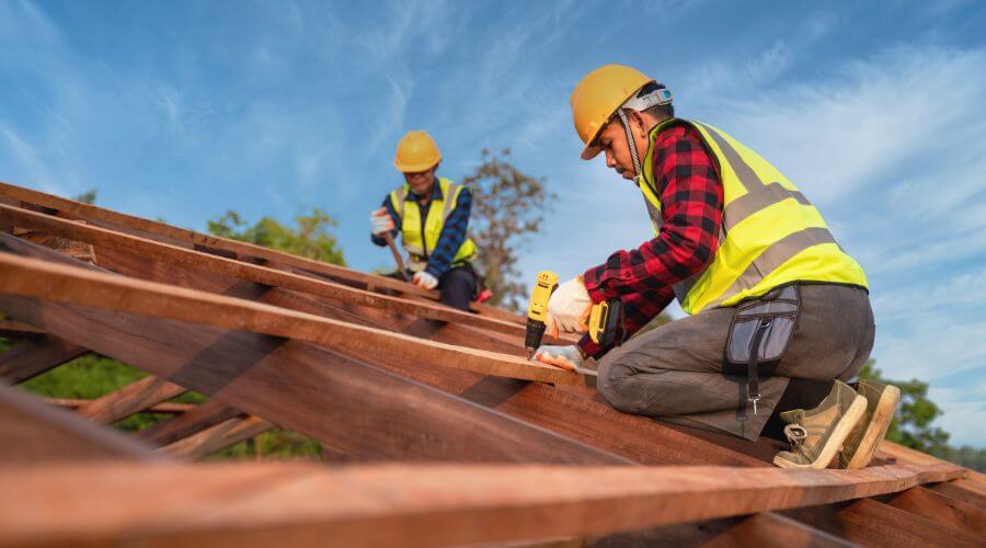 Owens Corning roofing contractor in Farmersville, CA